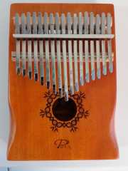 Kalimba Puka PK1  17 tuş, çantalı,